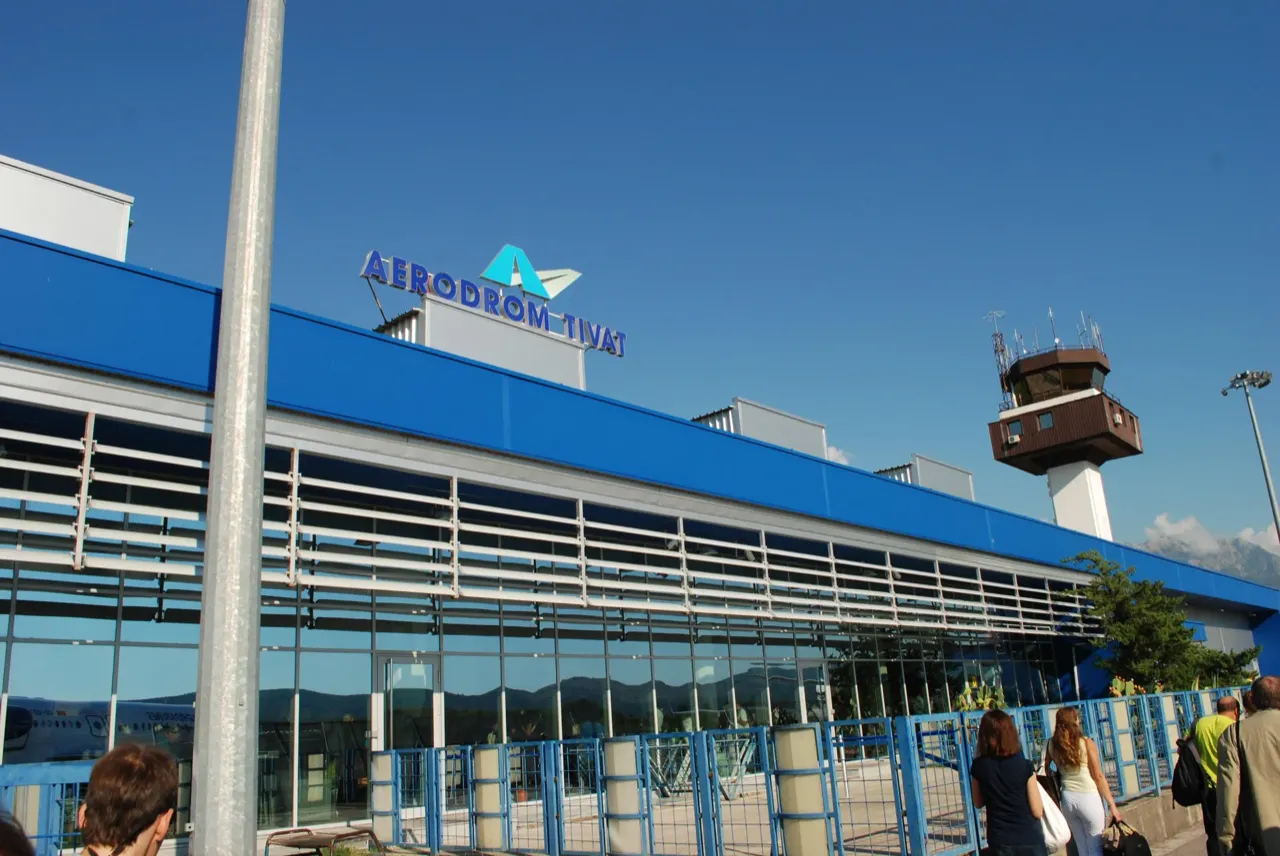 Taxi Tivat Airport to Danilovgrad